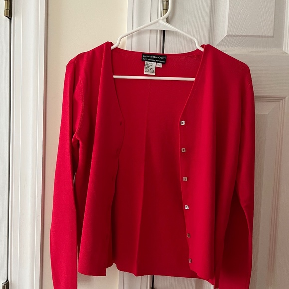 QUEST CE QUE C’EST Red Cardigan w Buttons, Size Large - Picture 1 of 4